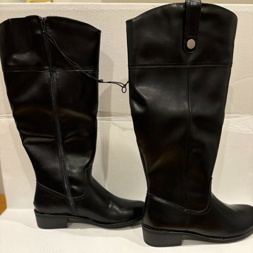 St. John's Bay women's Dellwood round-toe riding Black boots, sz 9